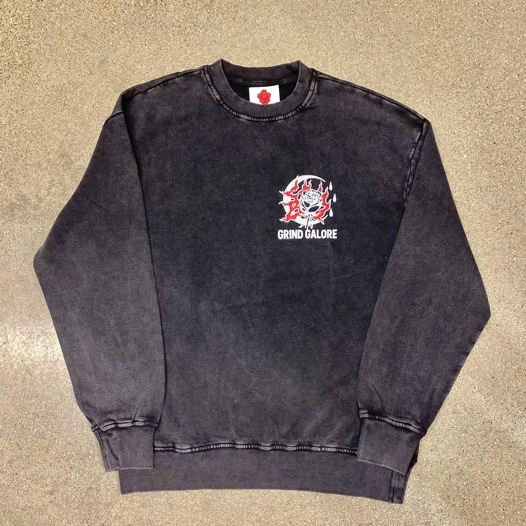 Snow Washed Oversized Sweatshirt