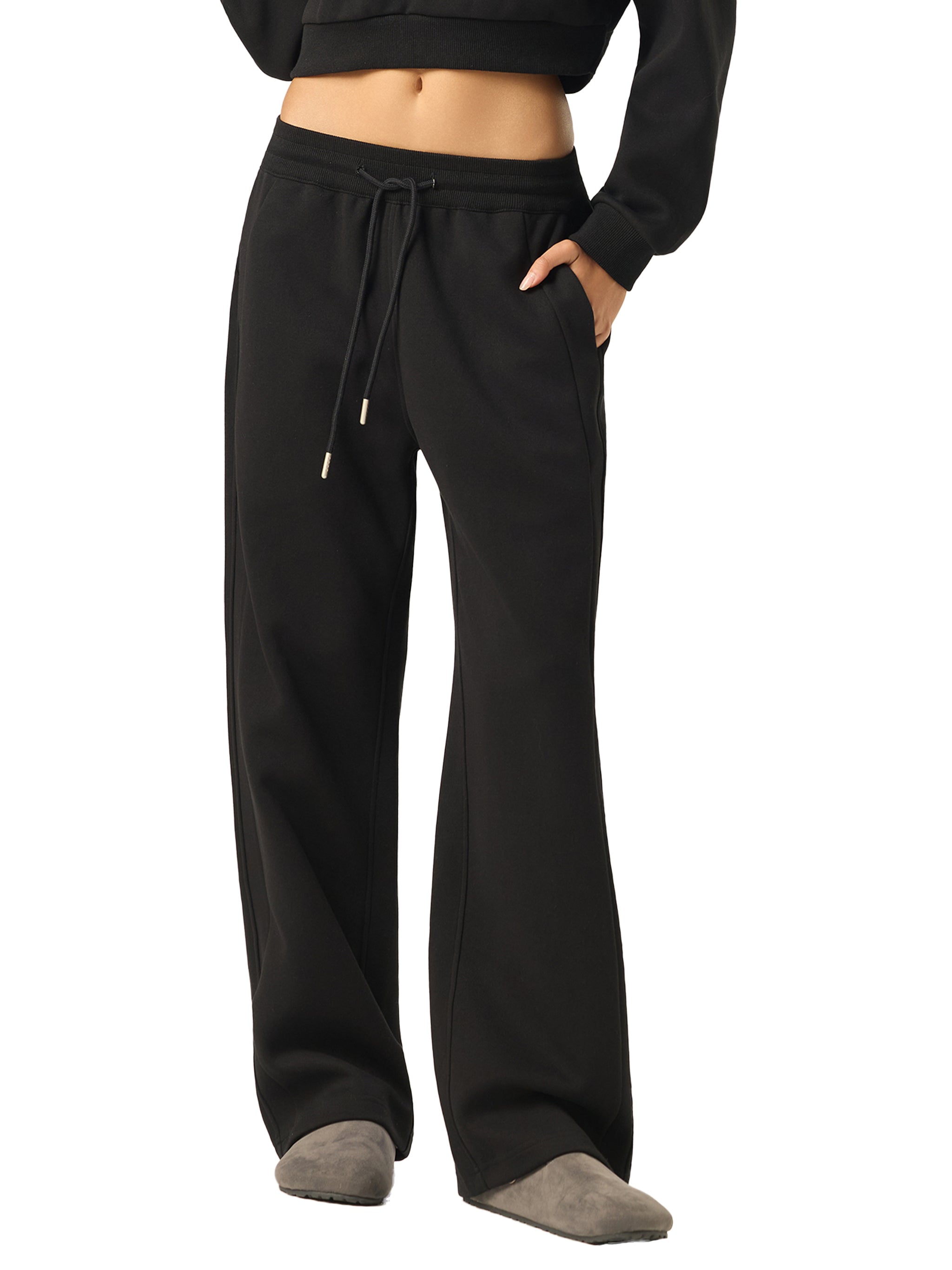 Women’s Straight-Leg Sweatpants