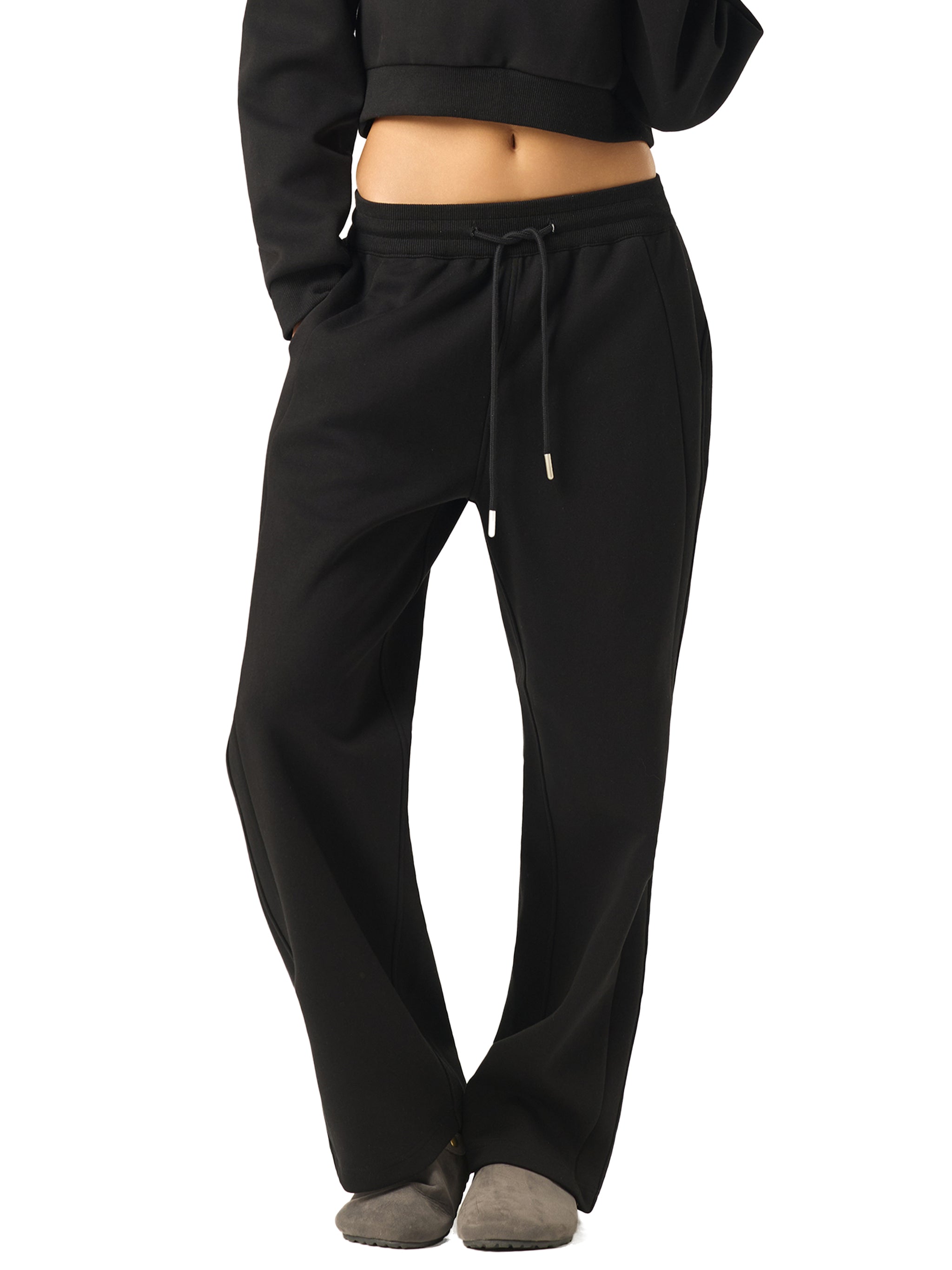 Women’s Straight-Leg Sweatpants
